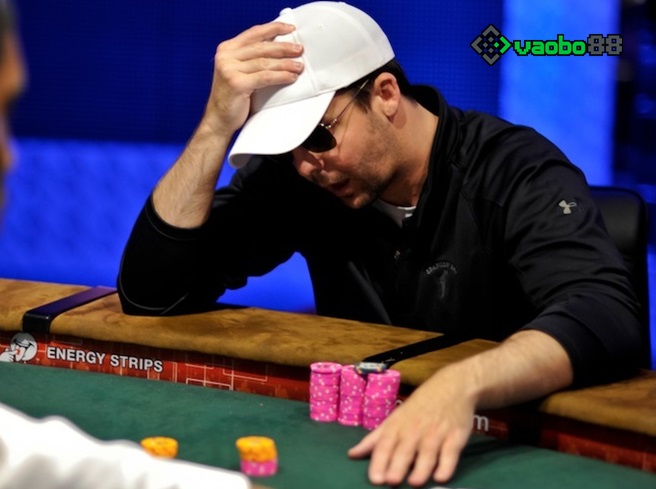 common poker playing styles