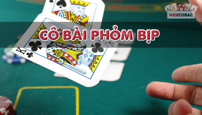 Cheating by manipulating Phỏm cards